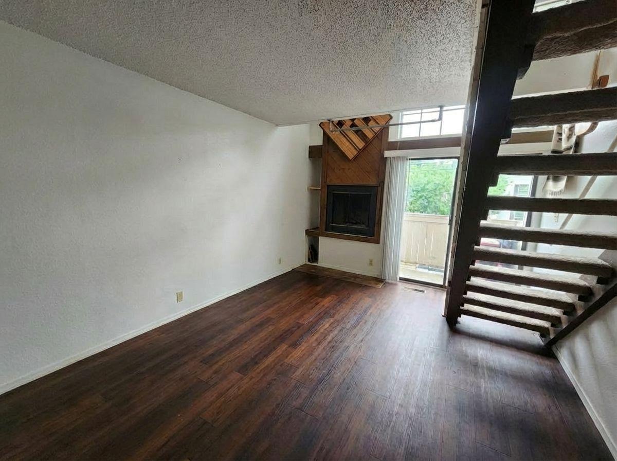 701 W 25th St, Austin, TX 78705