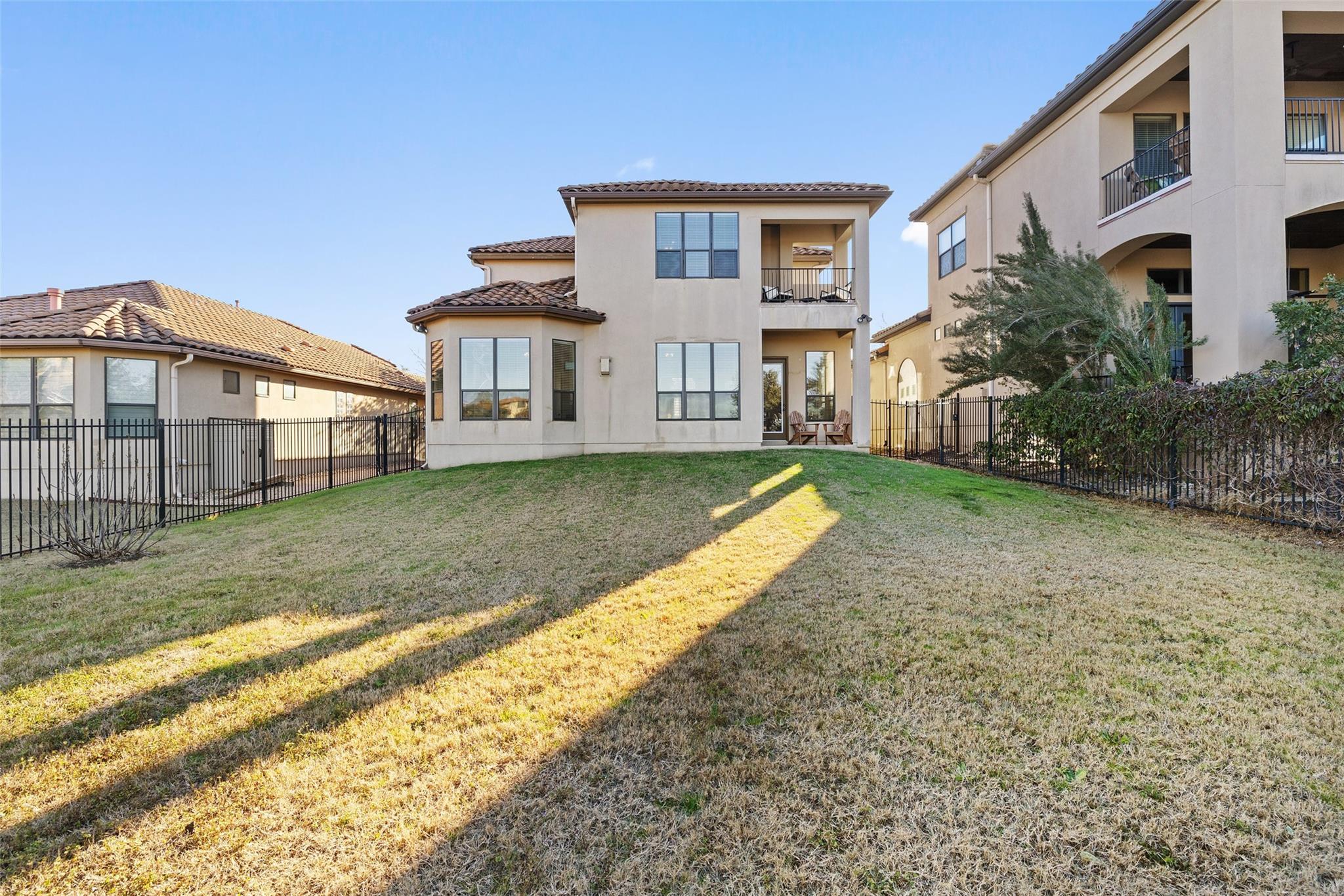 2216 Gilia Dr, Austin, TX 78733