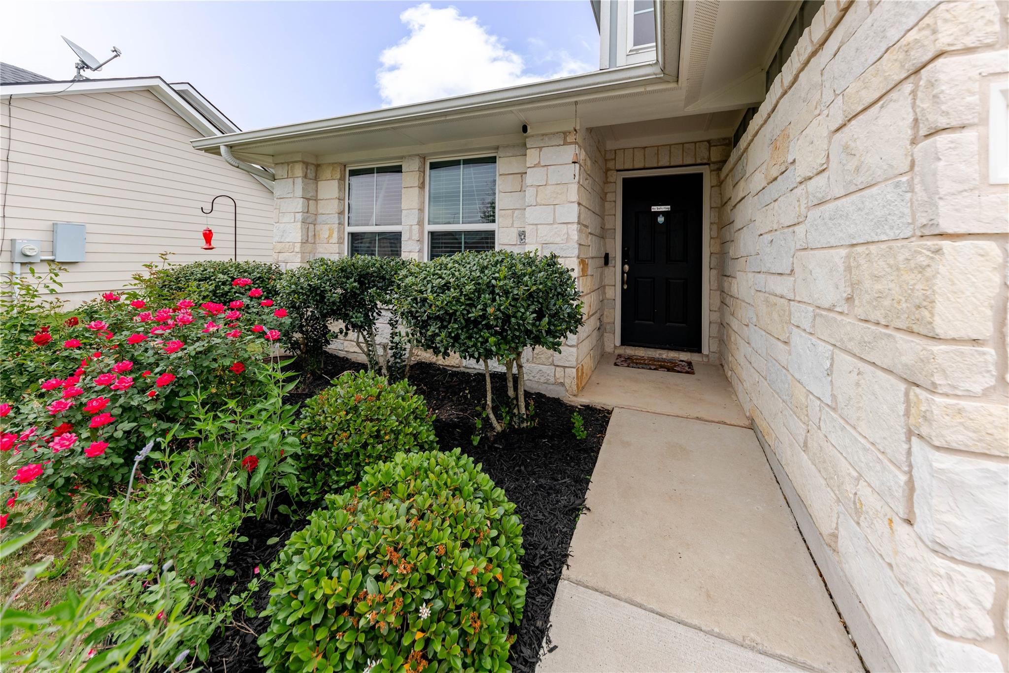 303 Schuyerville Dr, Elgin, TX 78621 | MLS #1191182