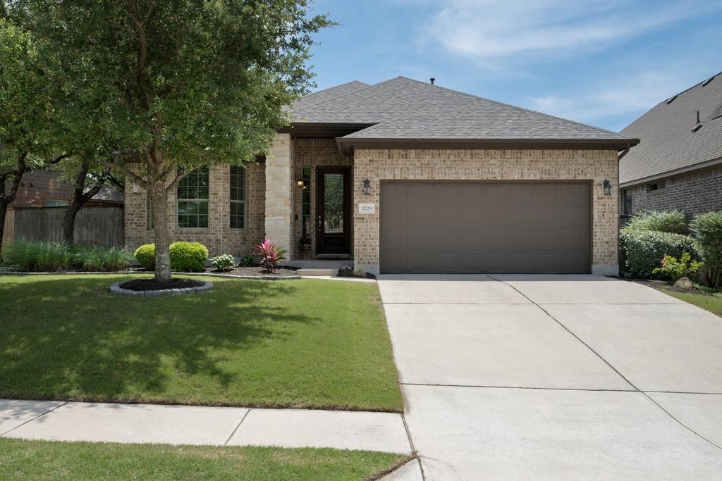 2228 Hilltop Climb Dr, Leander, TX 78641