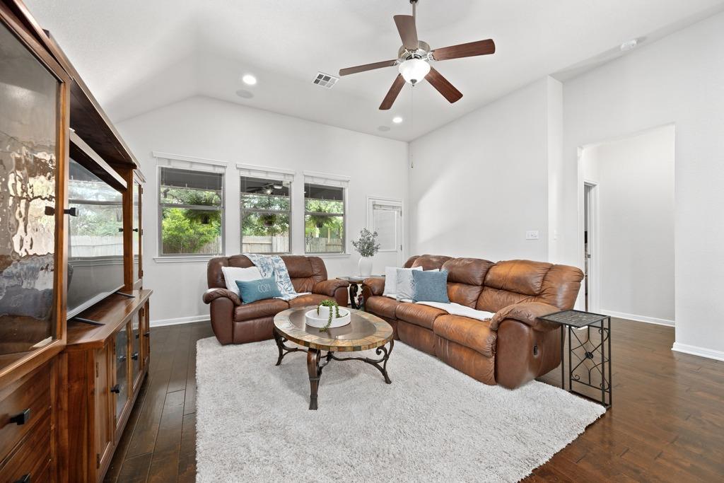 2228 Hilltop Climb Dr, Leander, TX 78641