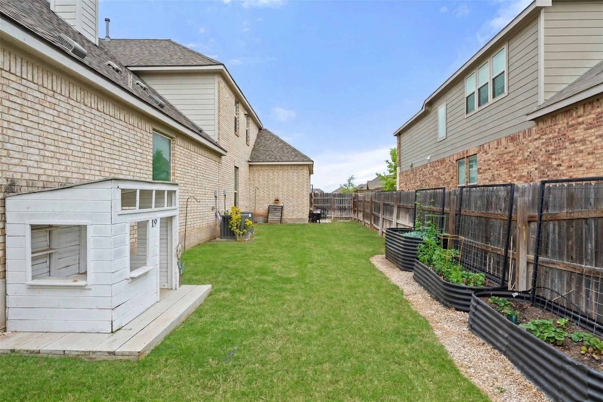 16721 Caperi Dr, Pflugerville, TX 78660