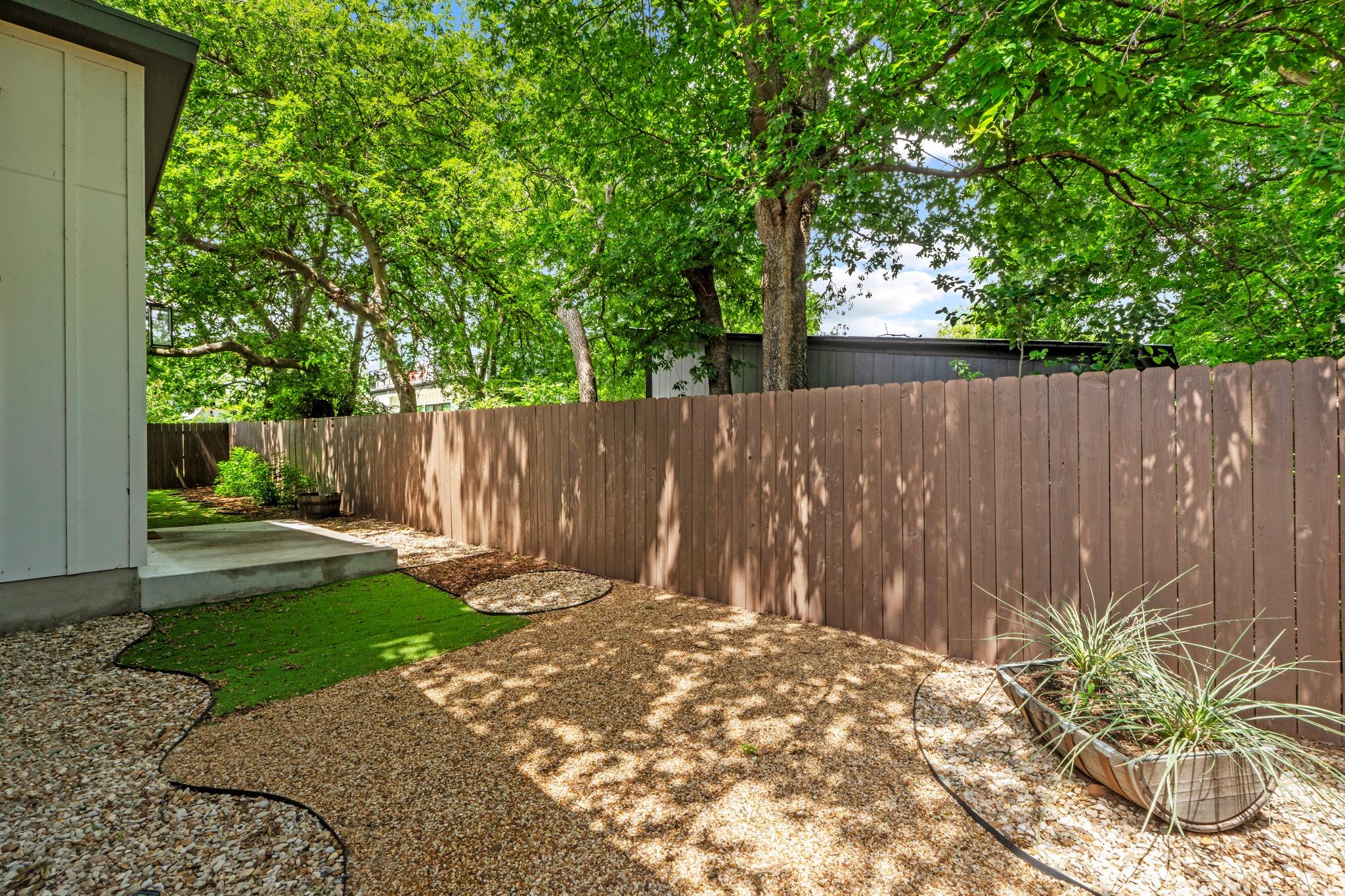 8006 Gault St # 2, Austin, TX 78757