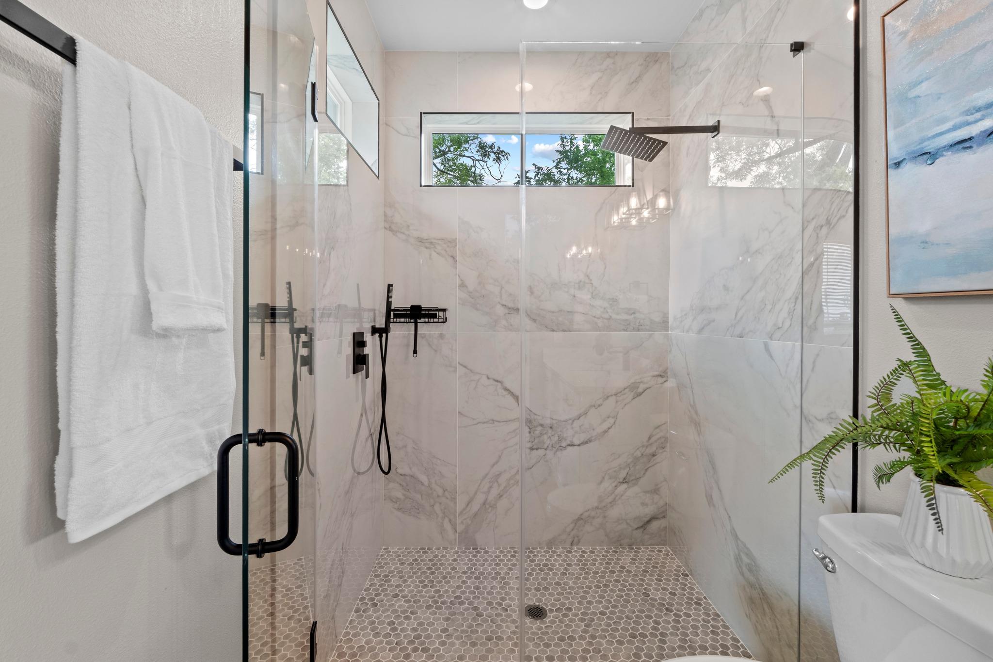 8006 Gault St # 2, Austin, TX 78757