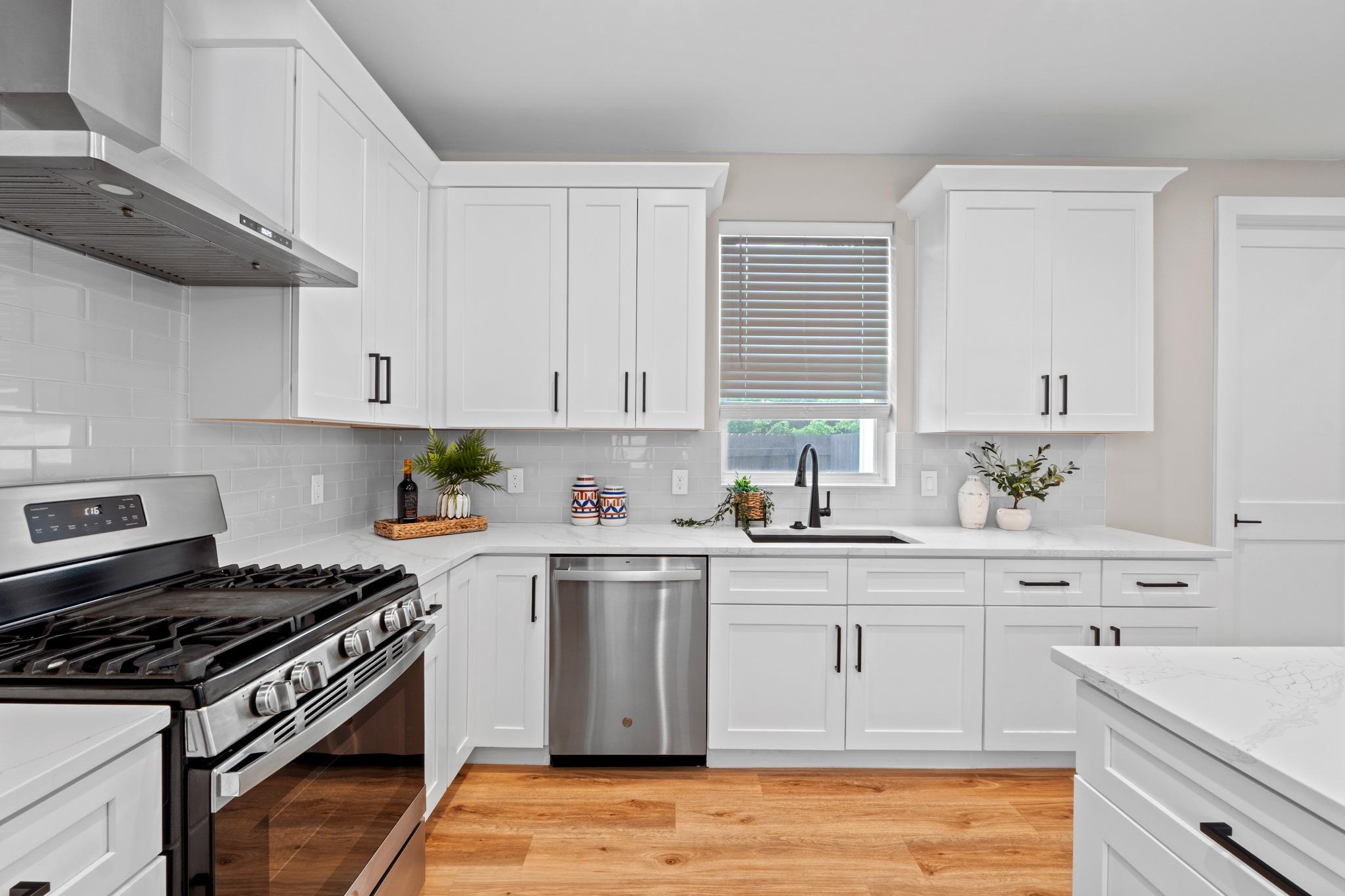 8006 Gault St # 2, Austin, TX 78757