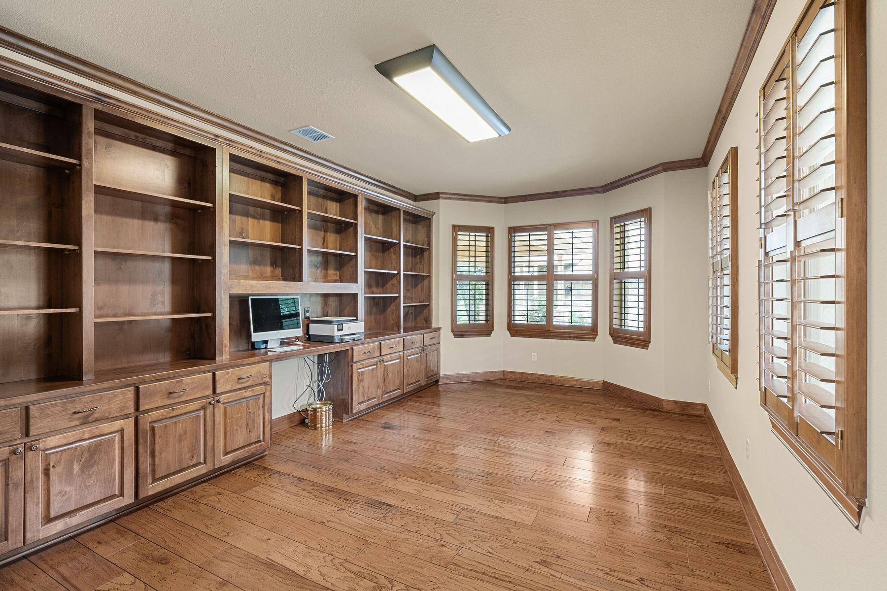 125 Covington Cv, Georgetown, TX 78628