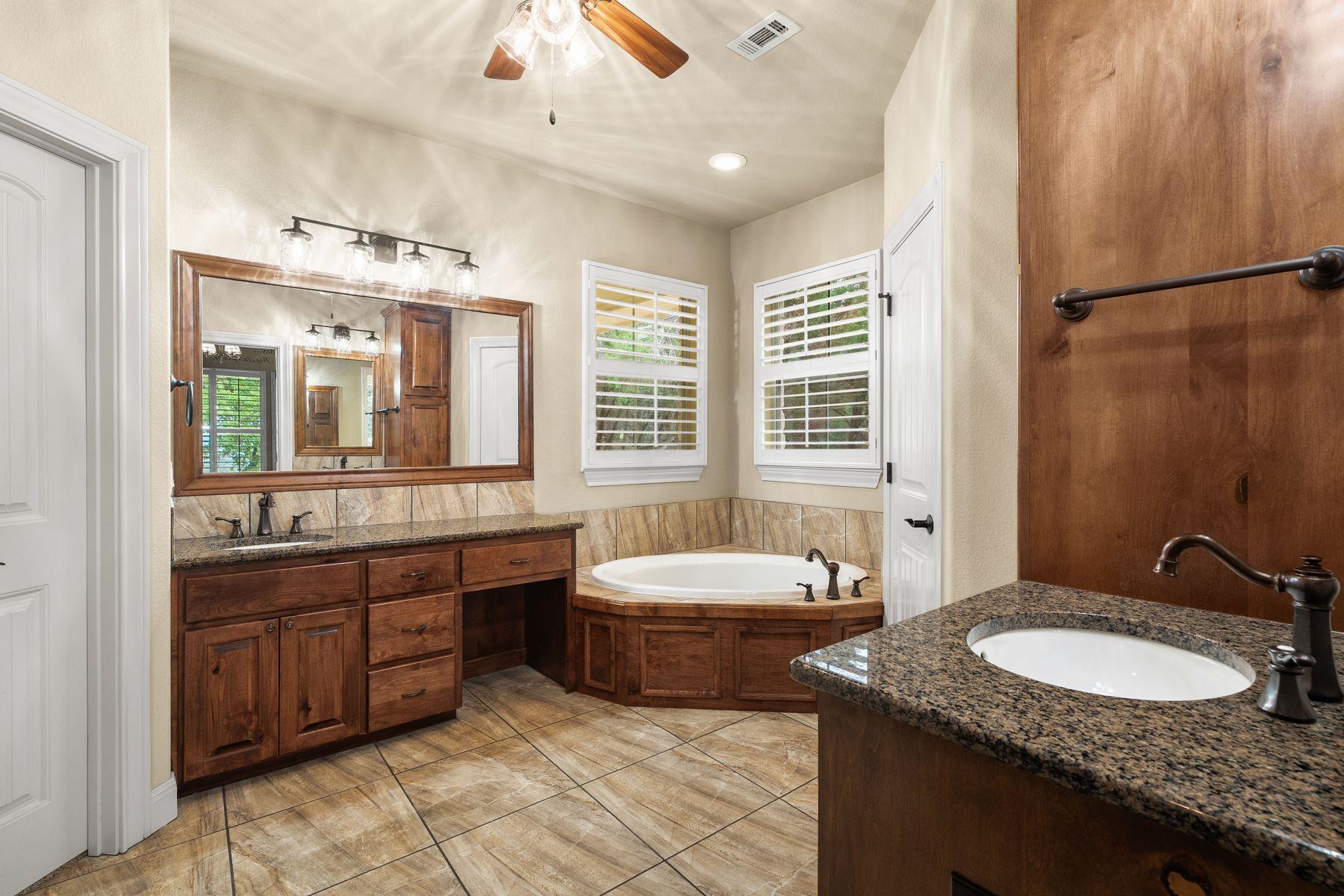 125 Covington Cv, Georgetown, TX 78628
