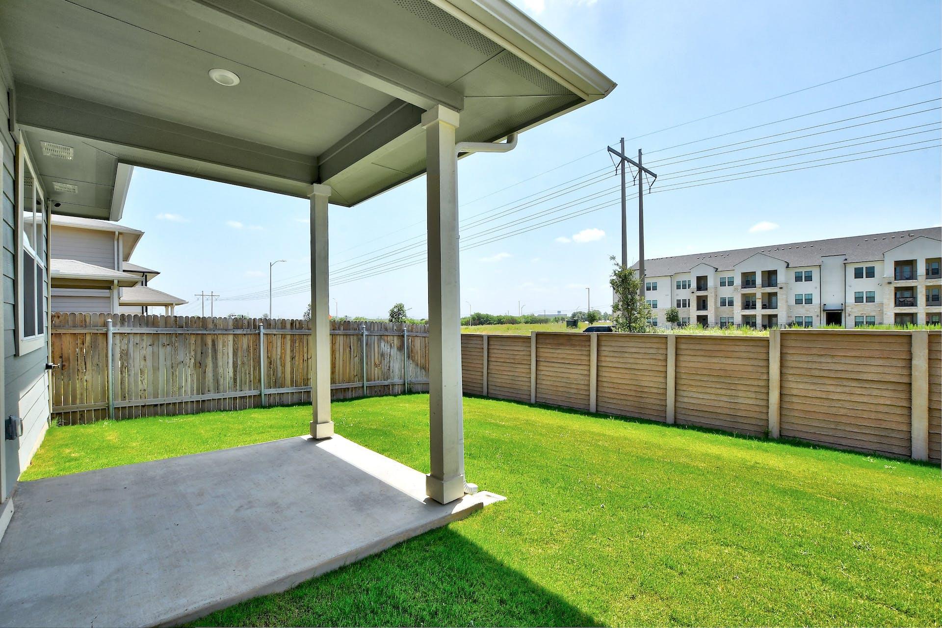 121 Fairfax Ave, San Marcos, TX 78666