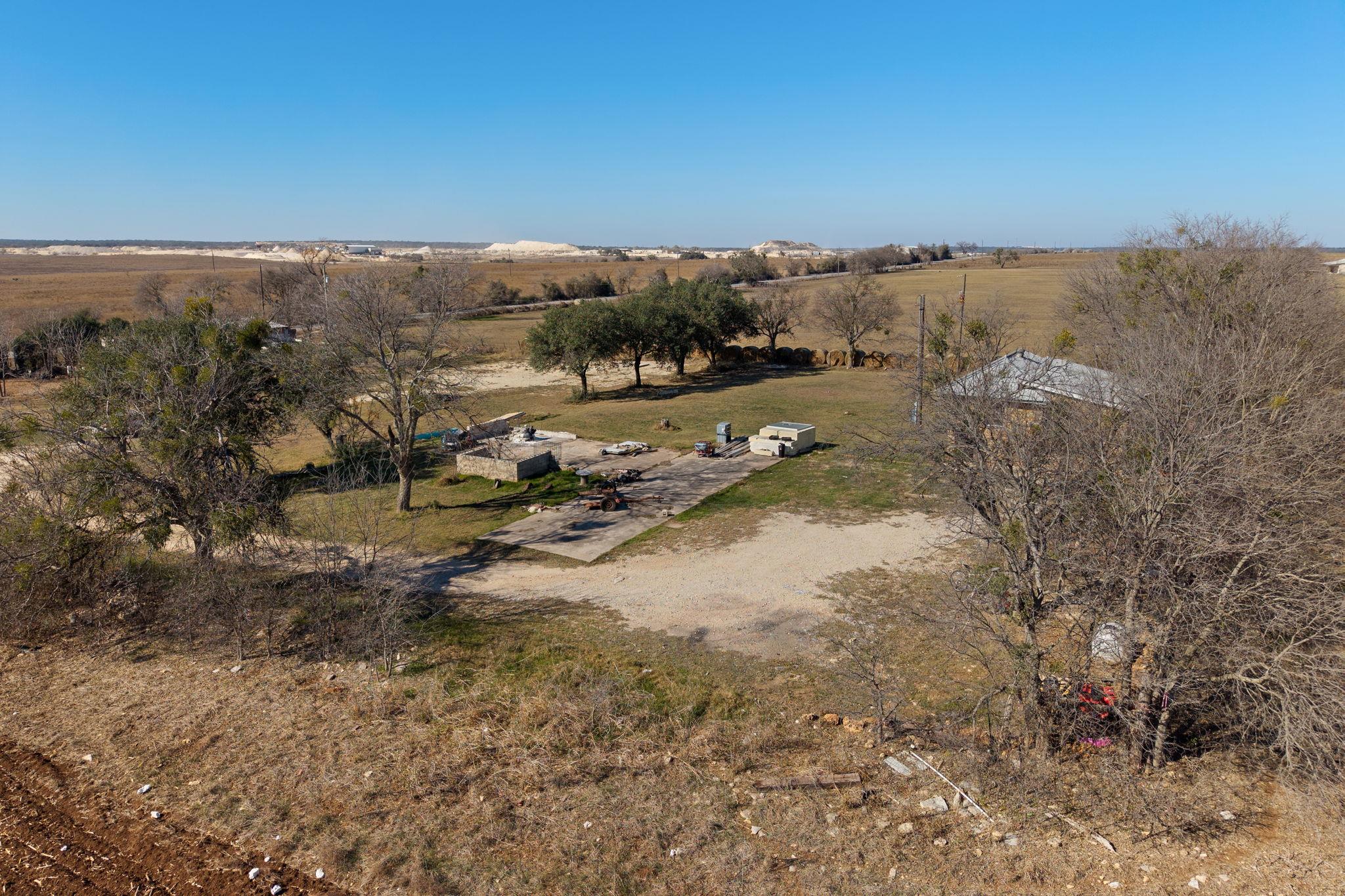 Jarrell, TX 76537