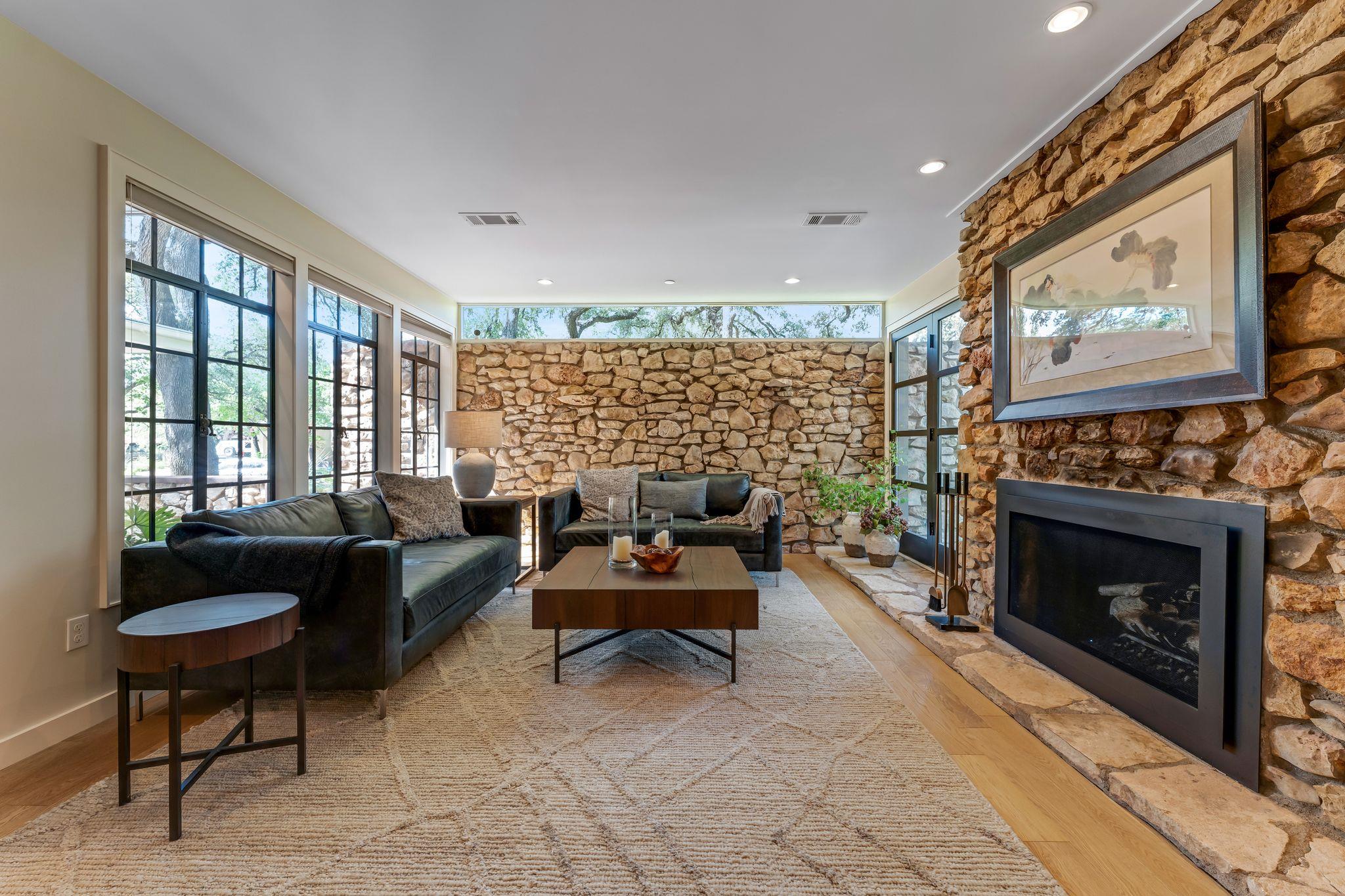2302 Rundell Pl, Austin, TX 78704