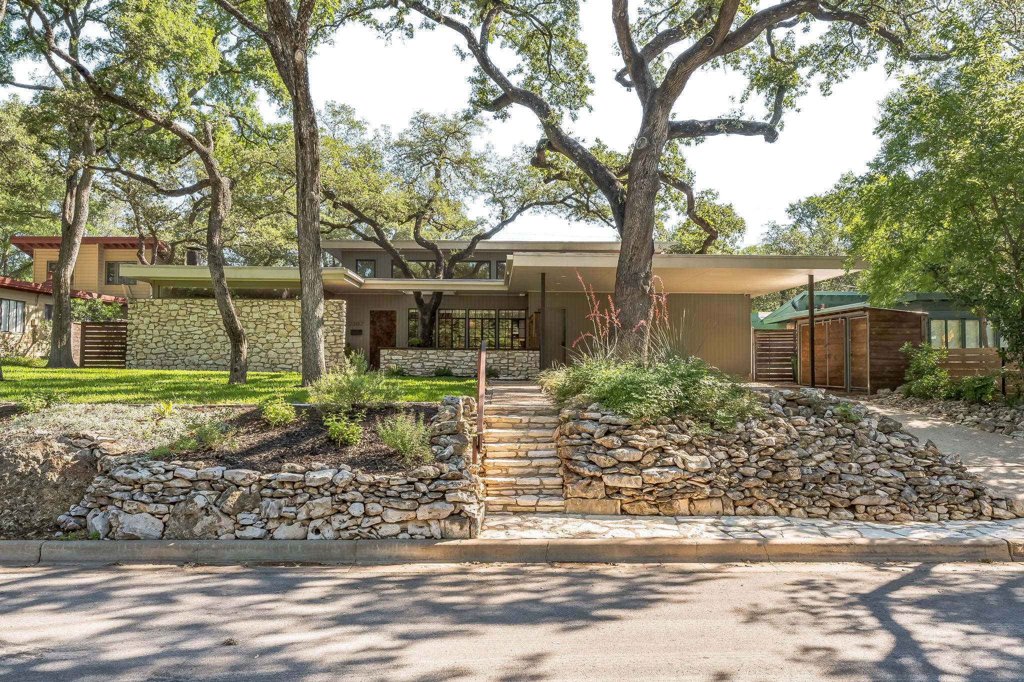 2302 Rundell Pl, Austin, TX 78704