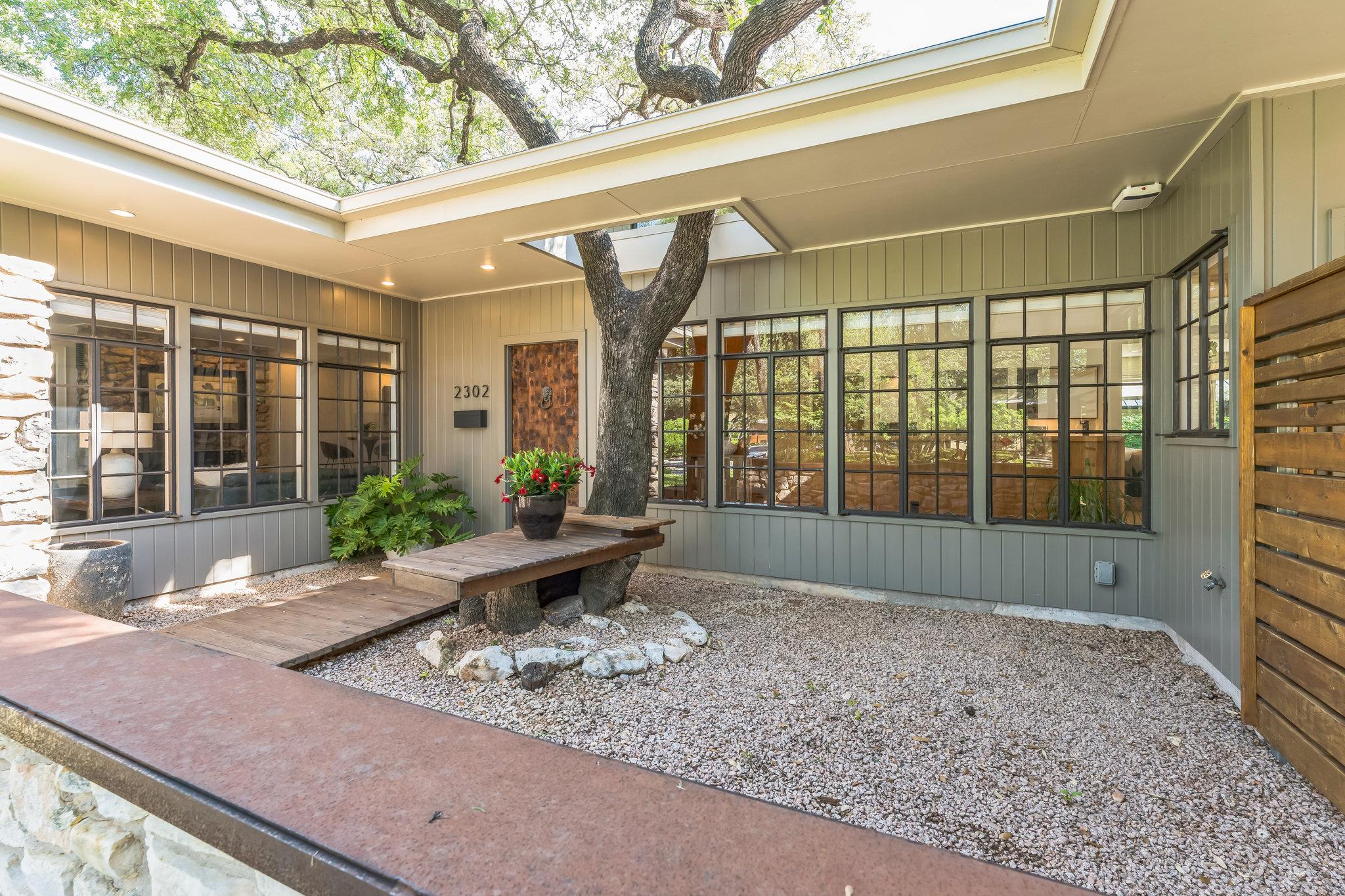 2302 Rundell Pl, Austin, TX 78704