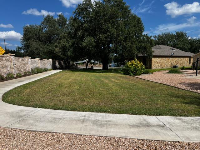 120 Cove Rd, Llano, TX 78639