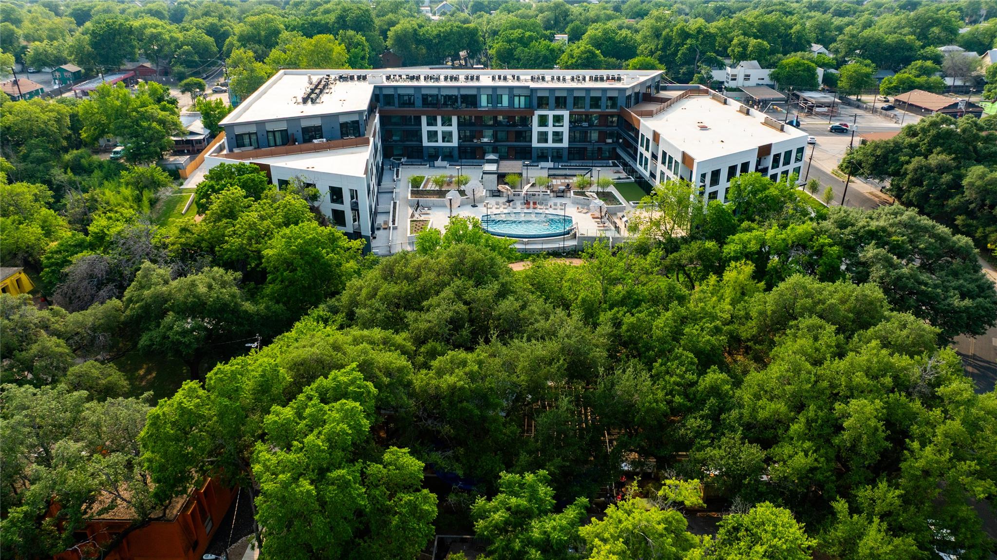 2209 S 1st St # 310, Austin, TX 78704