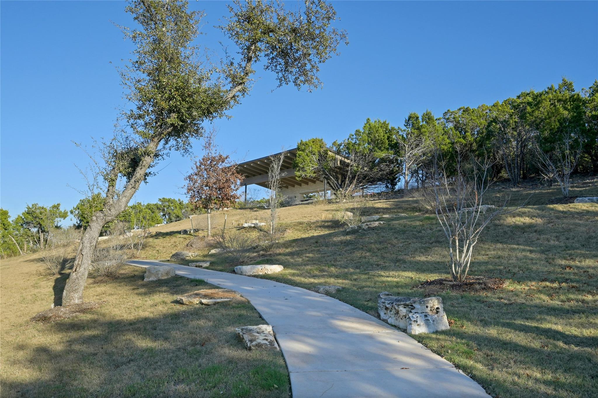 5800 Twin Peaks Trce, Austin, TX 78738
