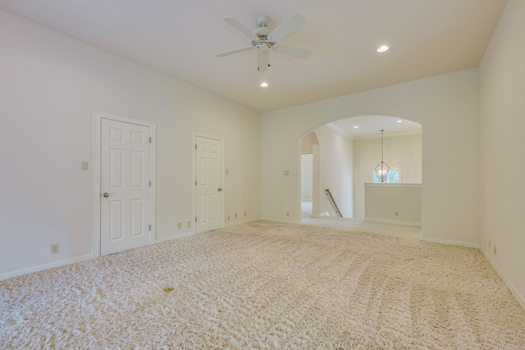 106 Lakeway Hills Cv, Lakeway, TX 78734