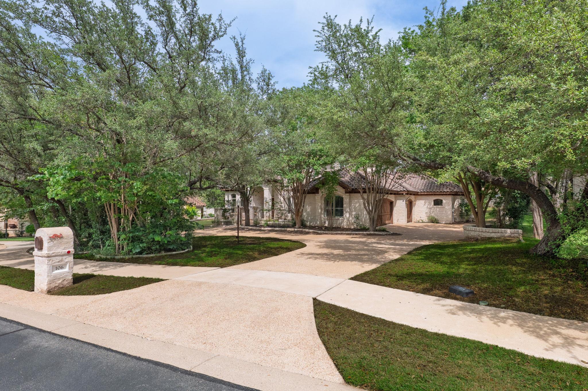106 Lakeway Hills Cv, Lakeway, TX 78734