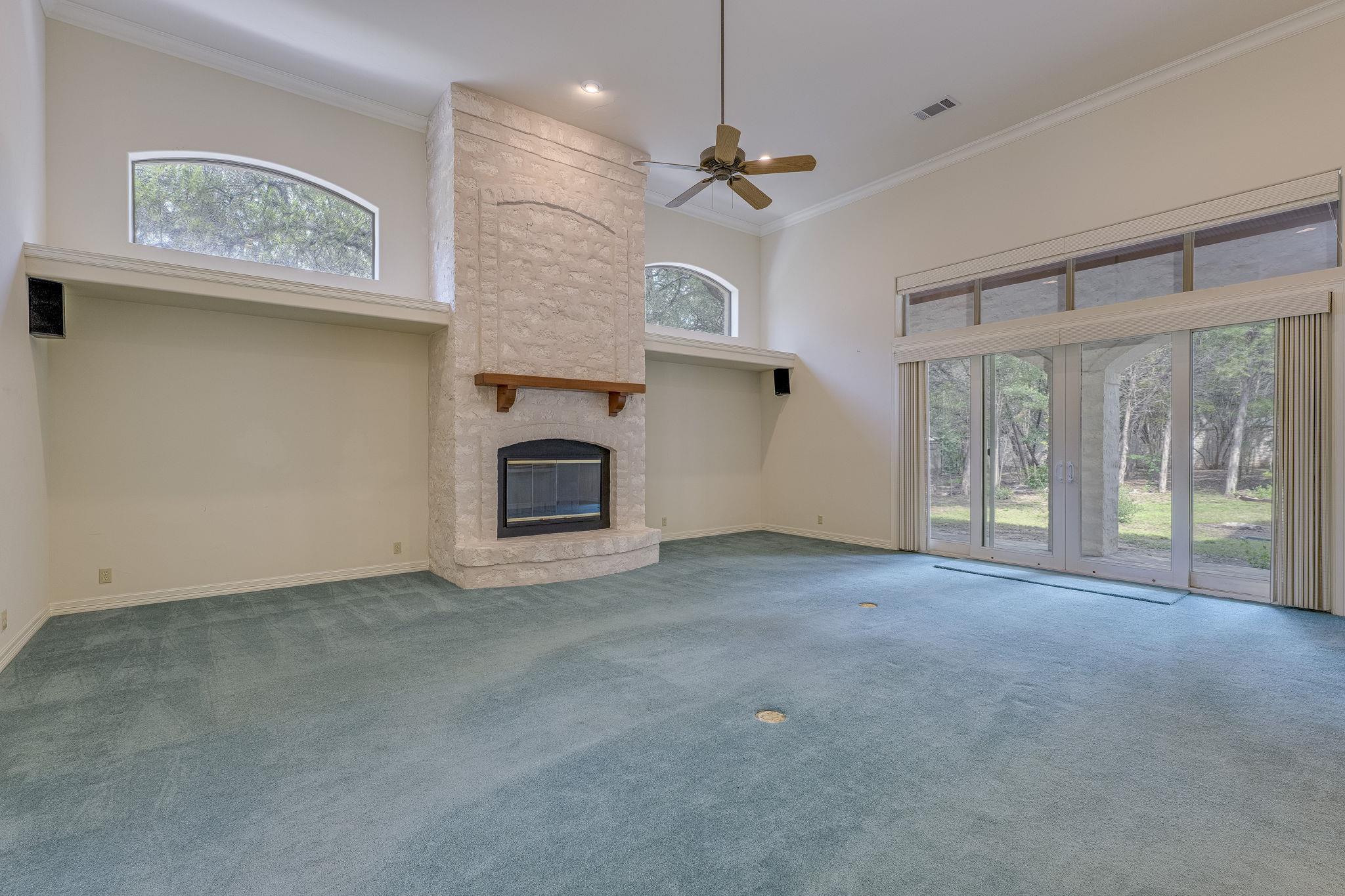 106 Lakeway Hills Cv, Lakeway, TX 78734
