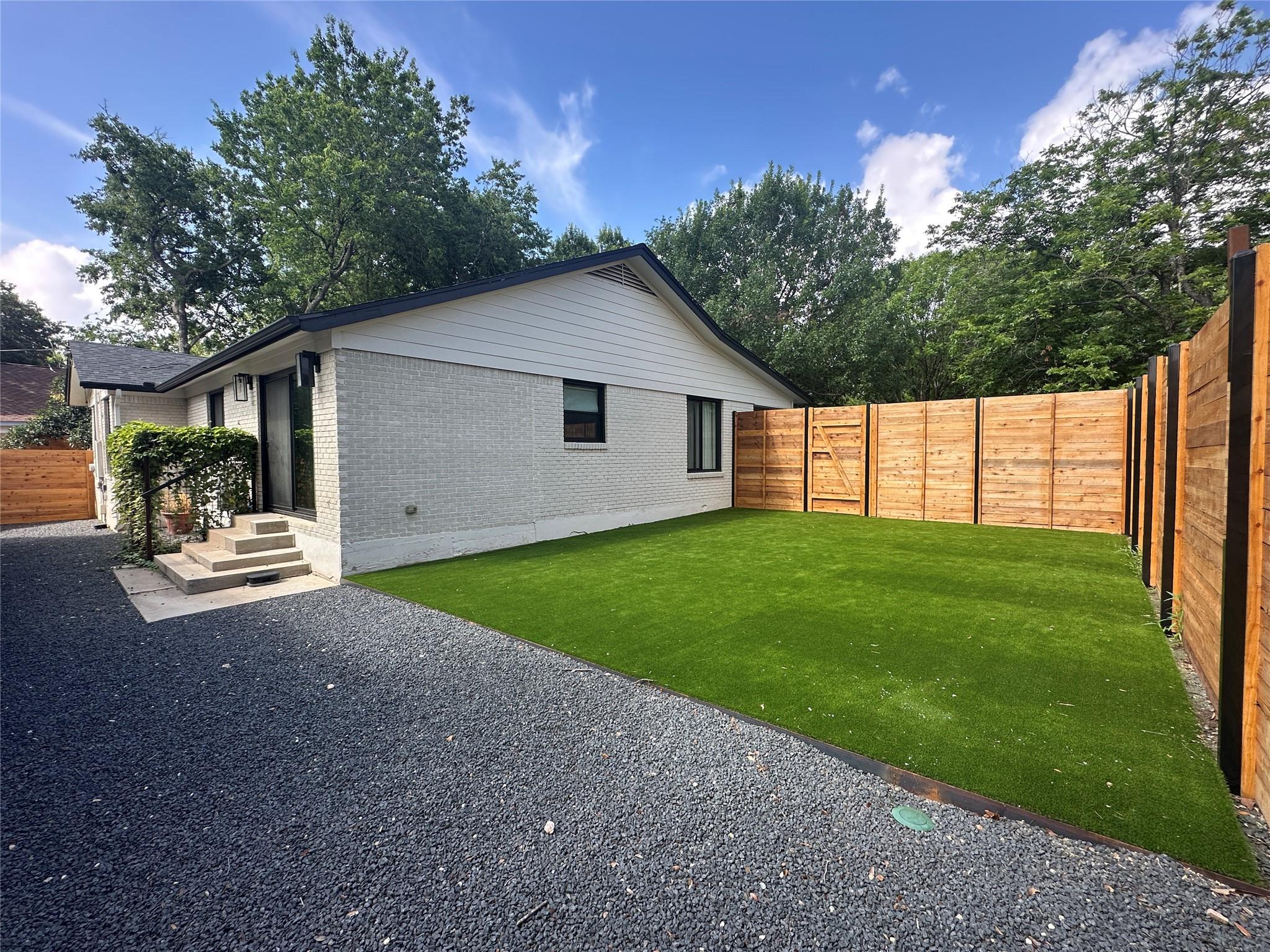 4711 Fairview Dr, Austin, TX 78731