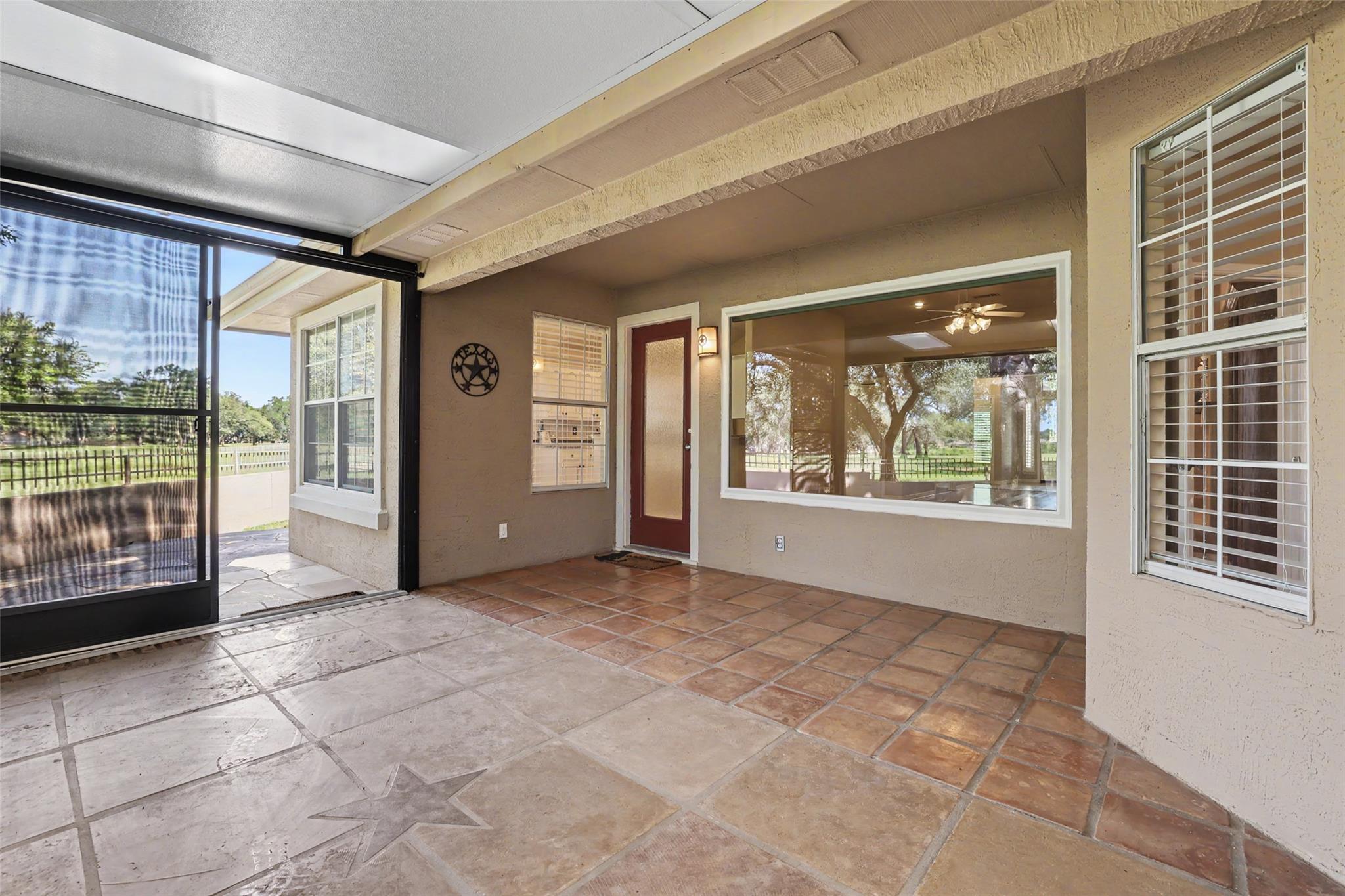 30107 Hamlet Cir, Georgetown, TX 78628