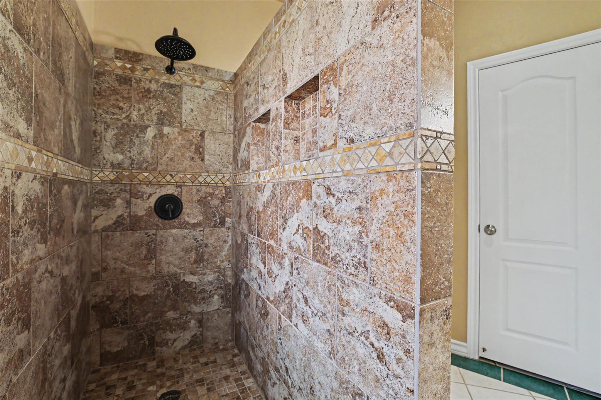 30107 Hamlet Cir, Georgetown, TX 78628