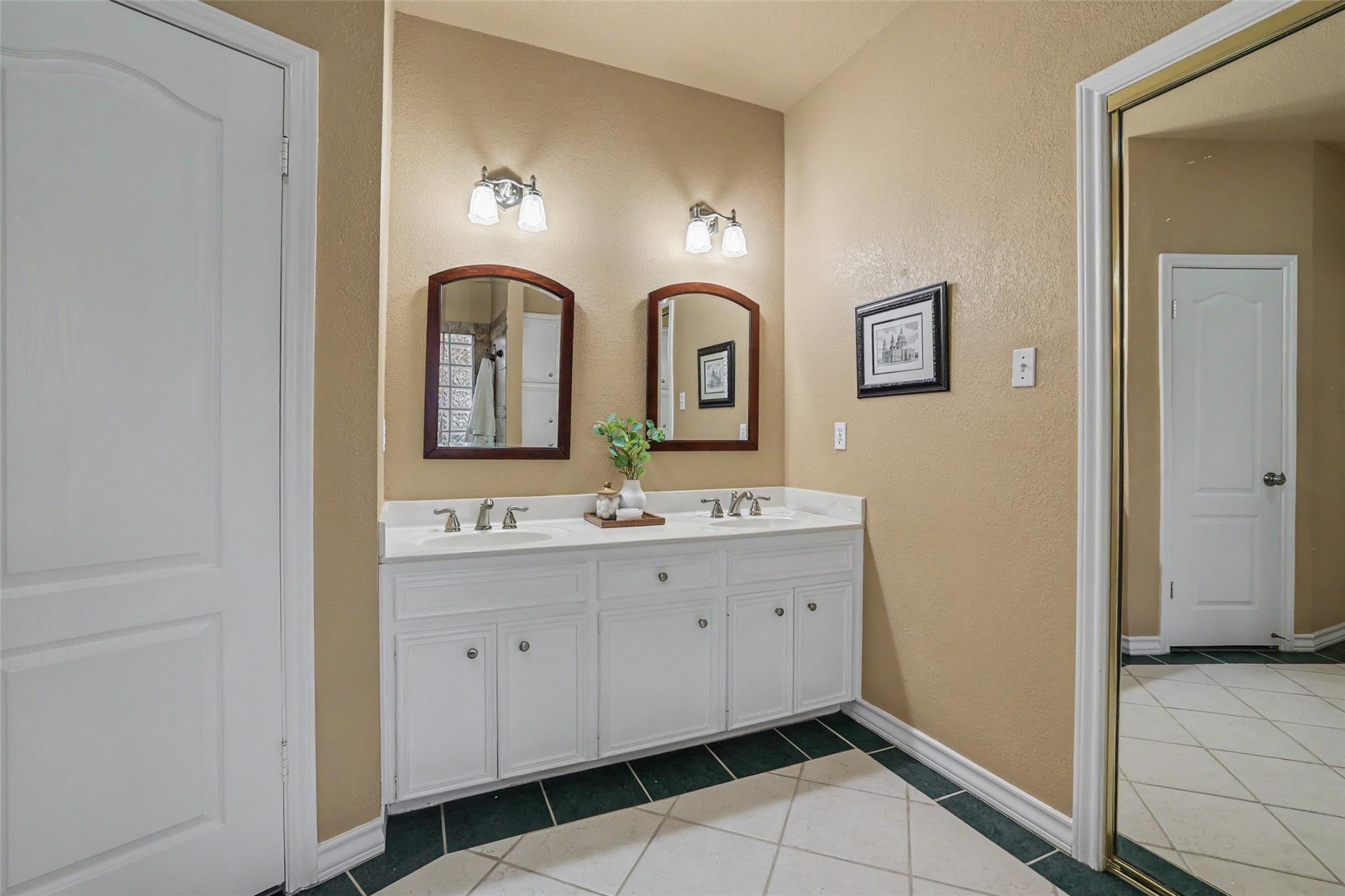 30107 Hamlet Cir, Georgetown, TX 78628