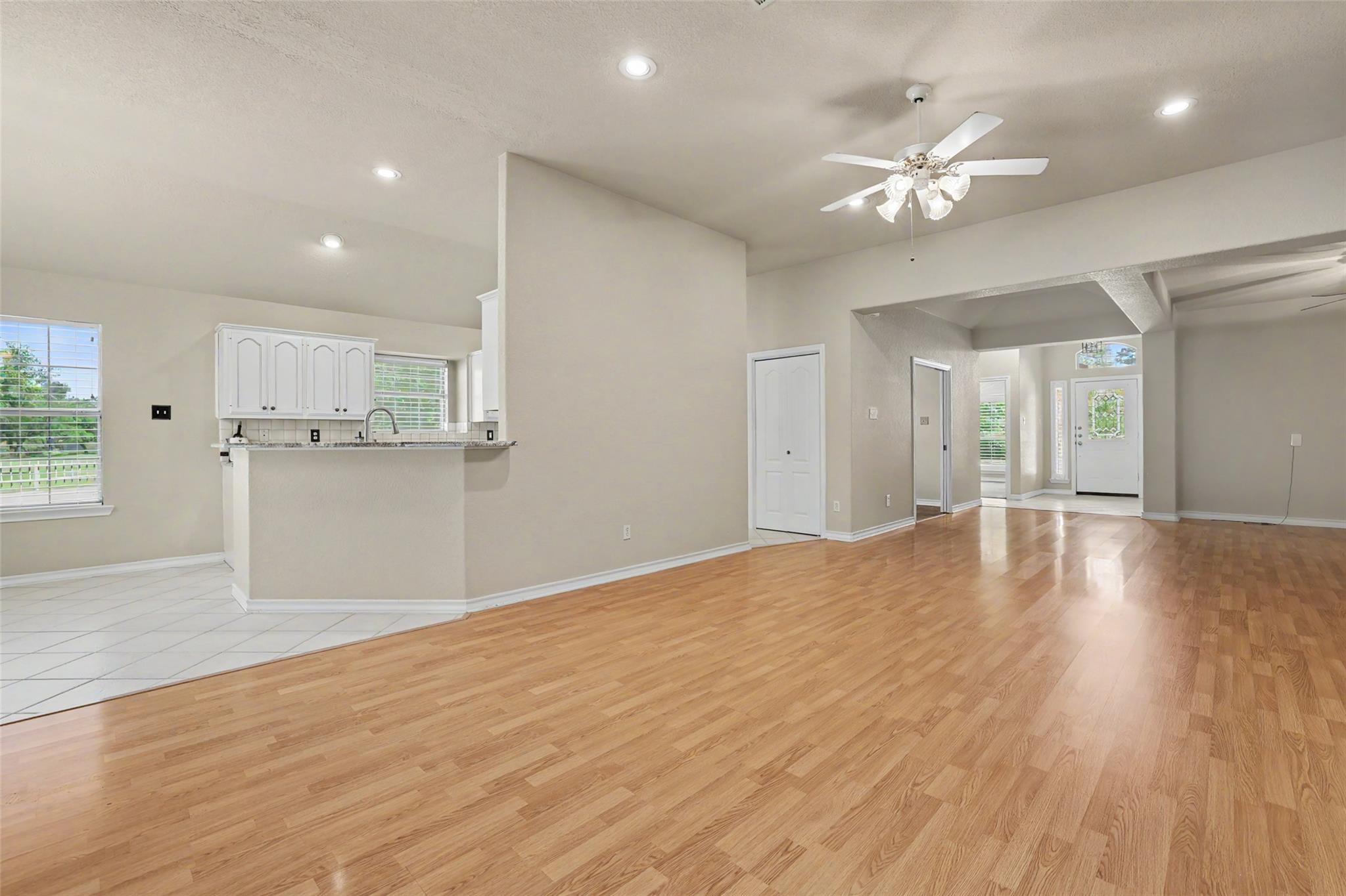 30107 Hamlet Cir, Georgetown, TX 78628