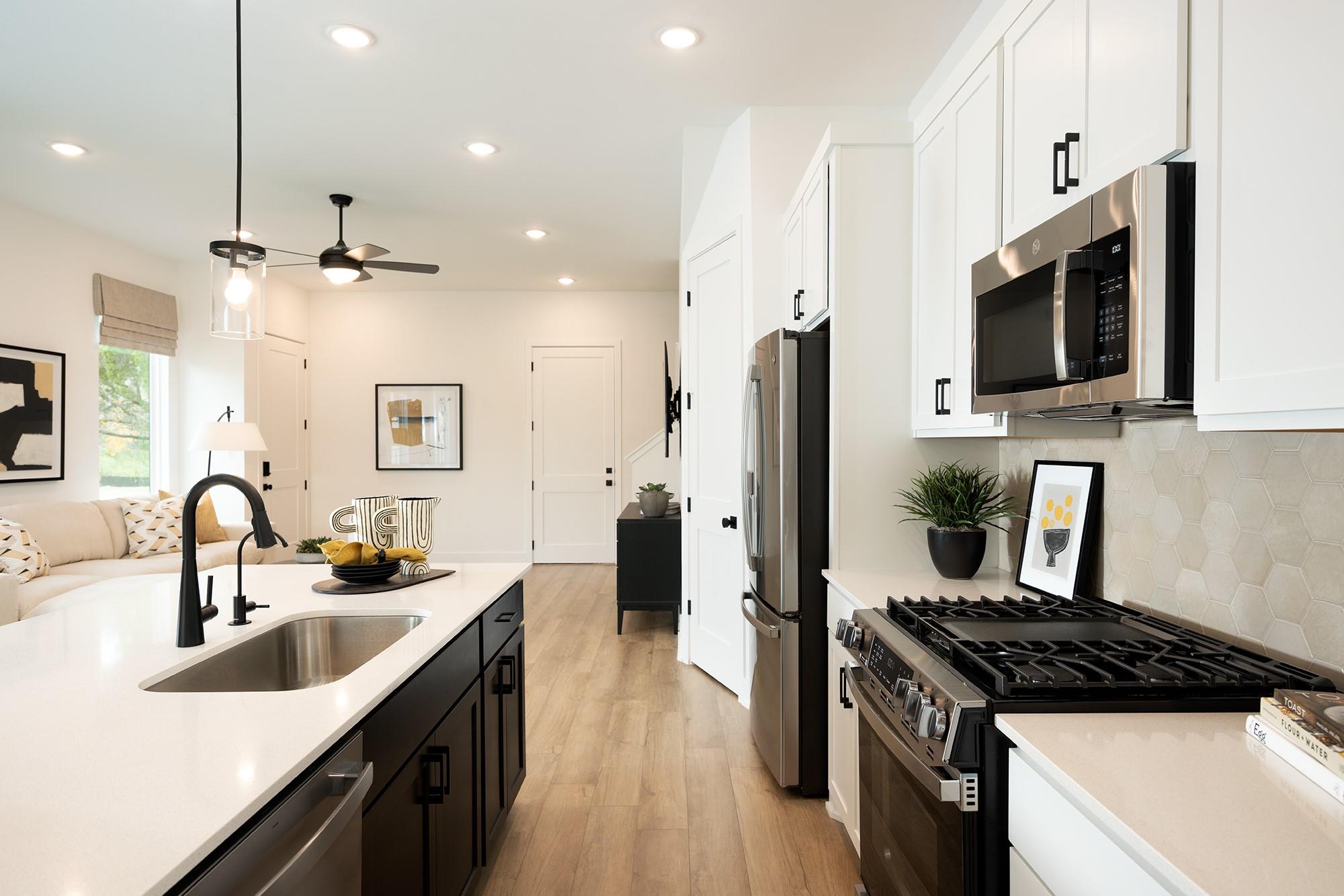 8006 Bird Song Cir, Austin, TX 78745