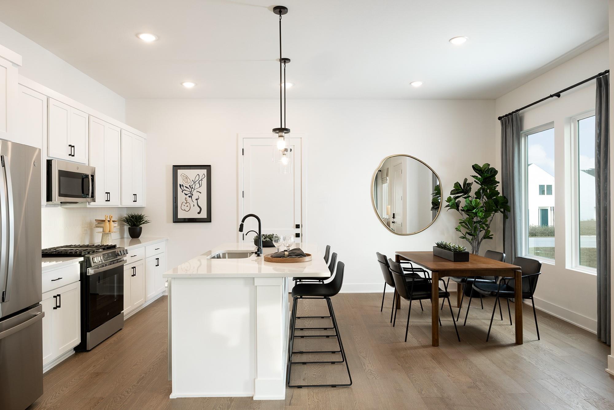 8012 Bird Song Cir, Austin, TX 78745