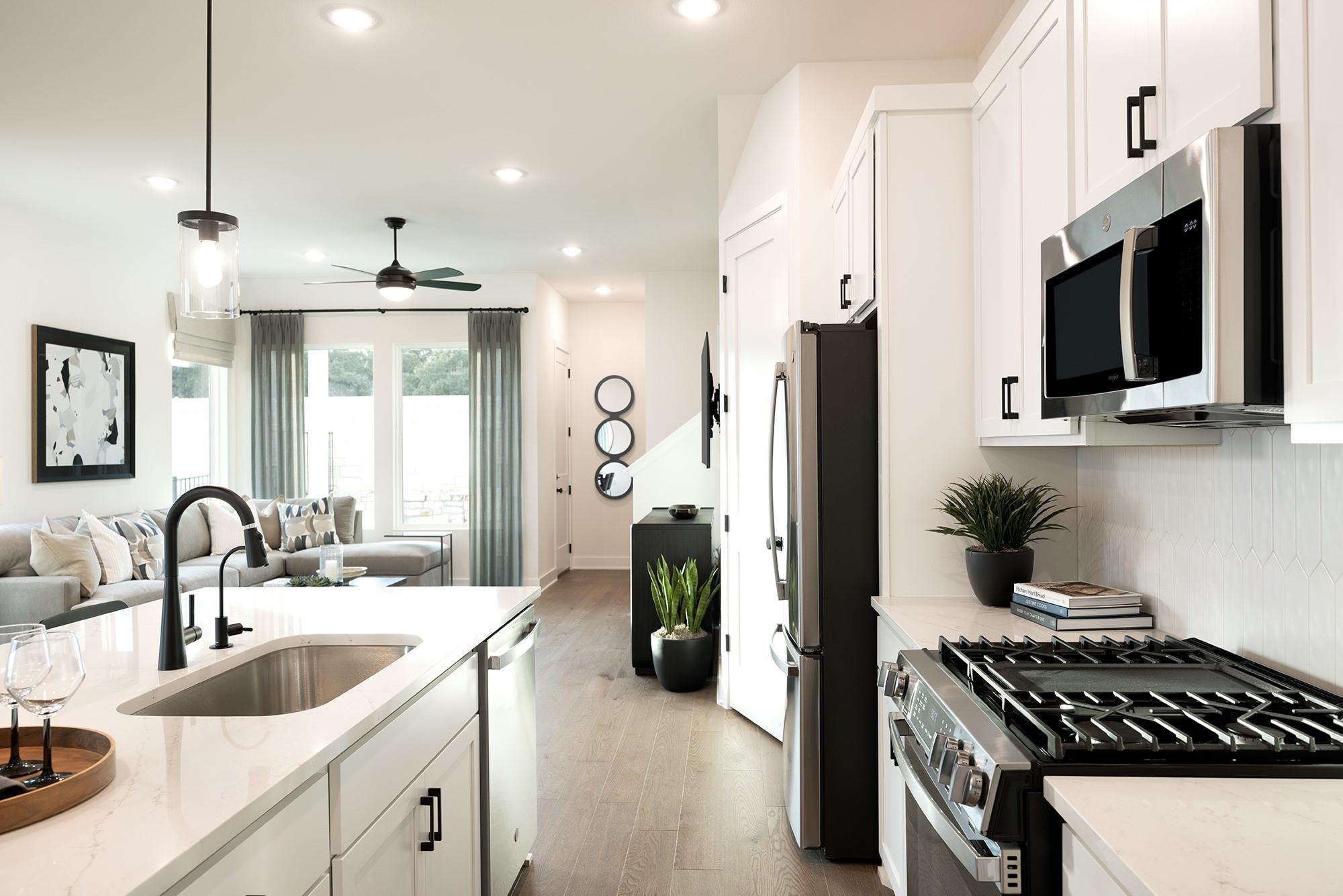 8012 Bird Song Cir, Austin, TX 78745