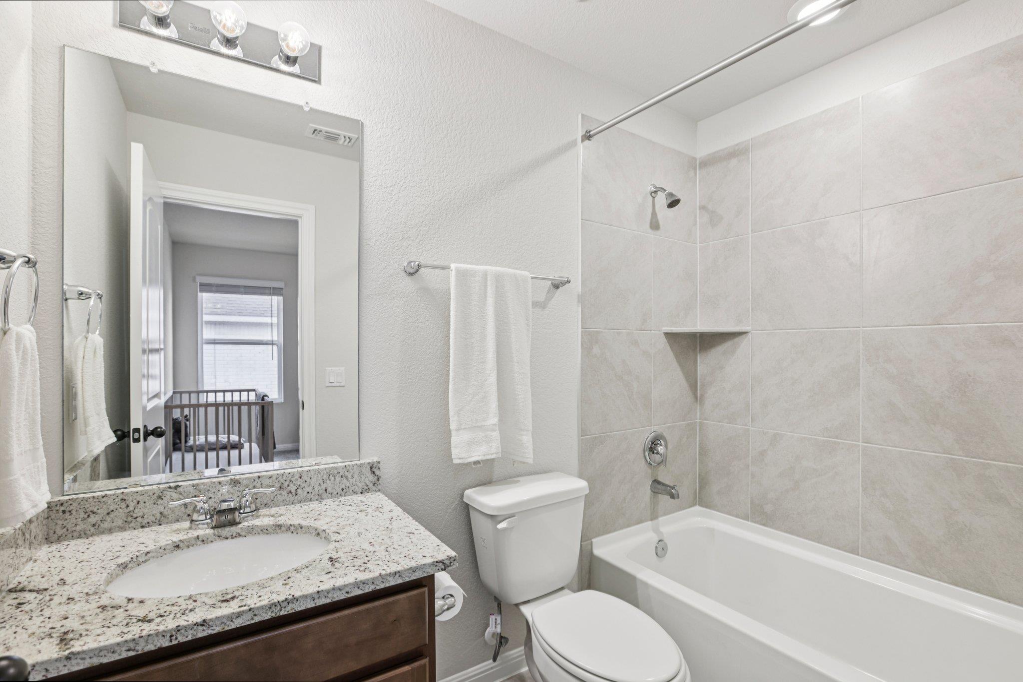 204 Swinging H Ln, Georgetown, TX 78633