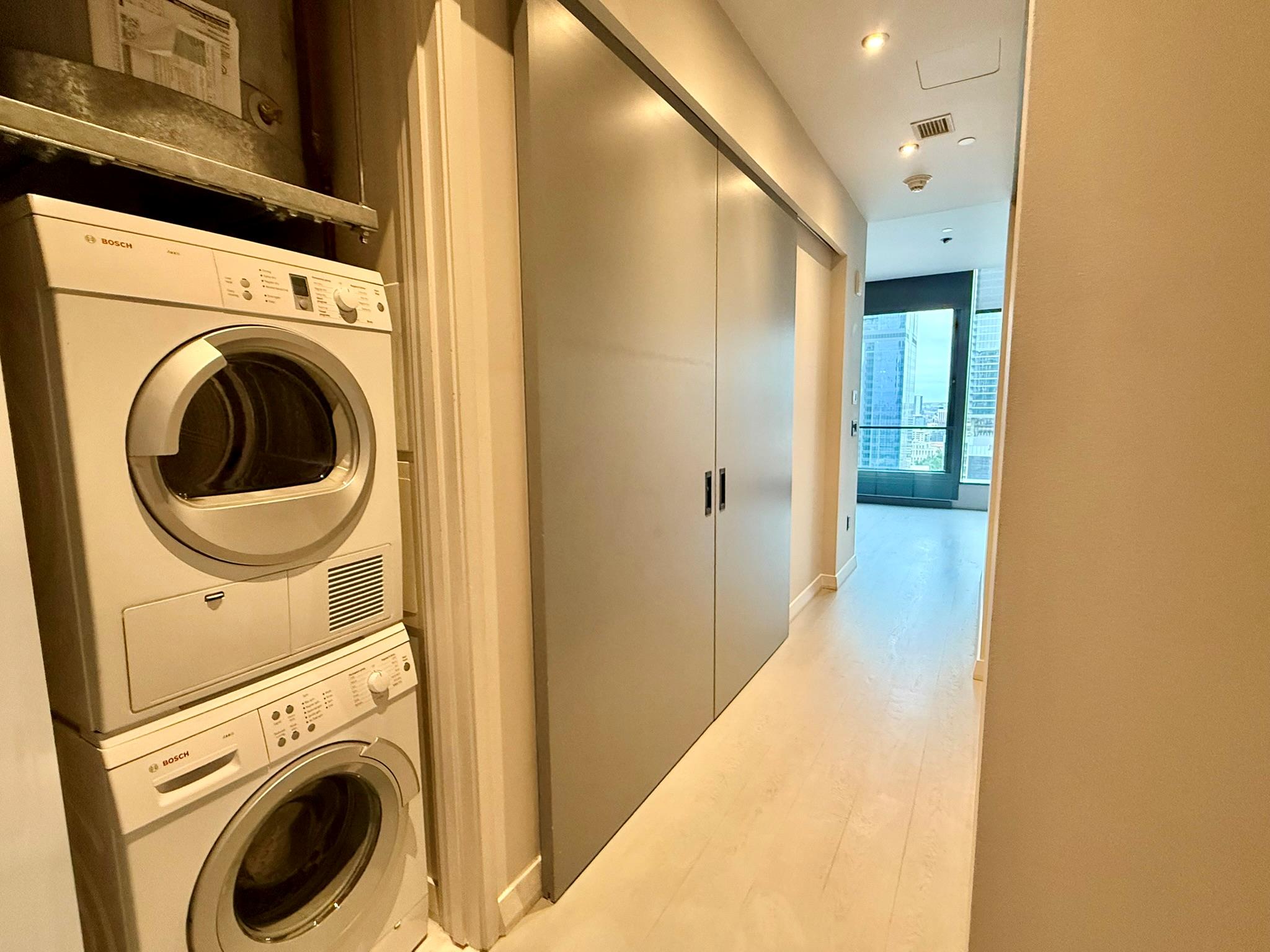 210 Lavaca St # 2809, Austin, TX 78701