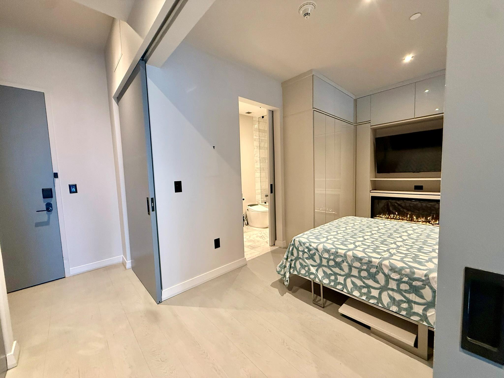 210 Lavaca St # 2809, Austin, TX 78701