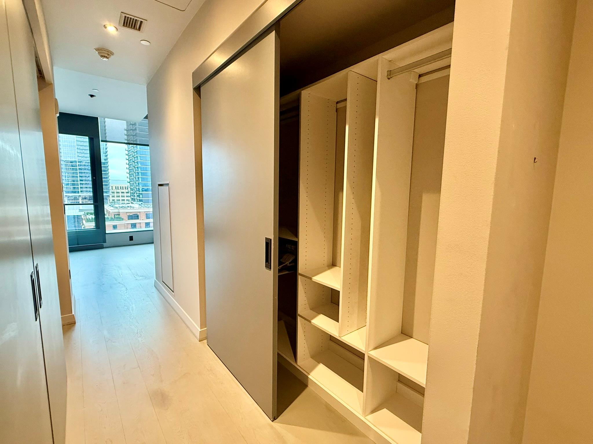 210 Lavaca St # 2809, Austin, TX 78701