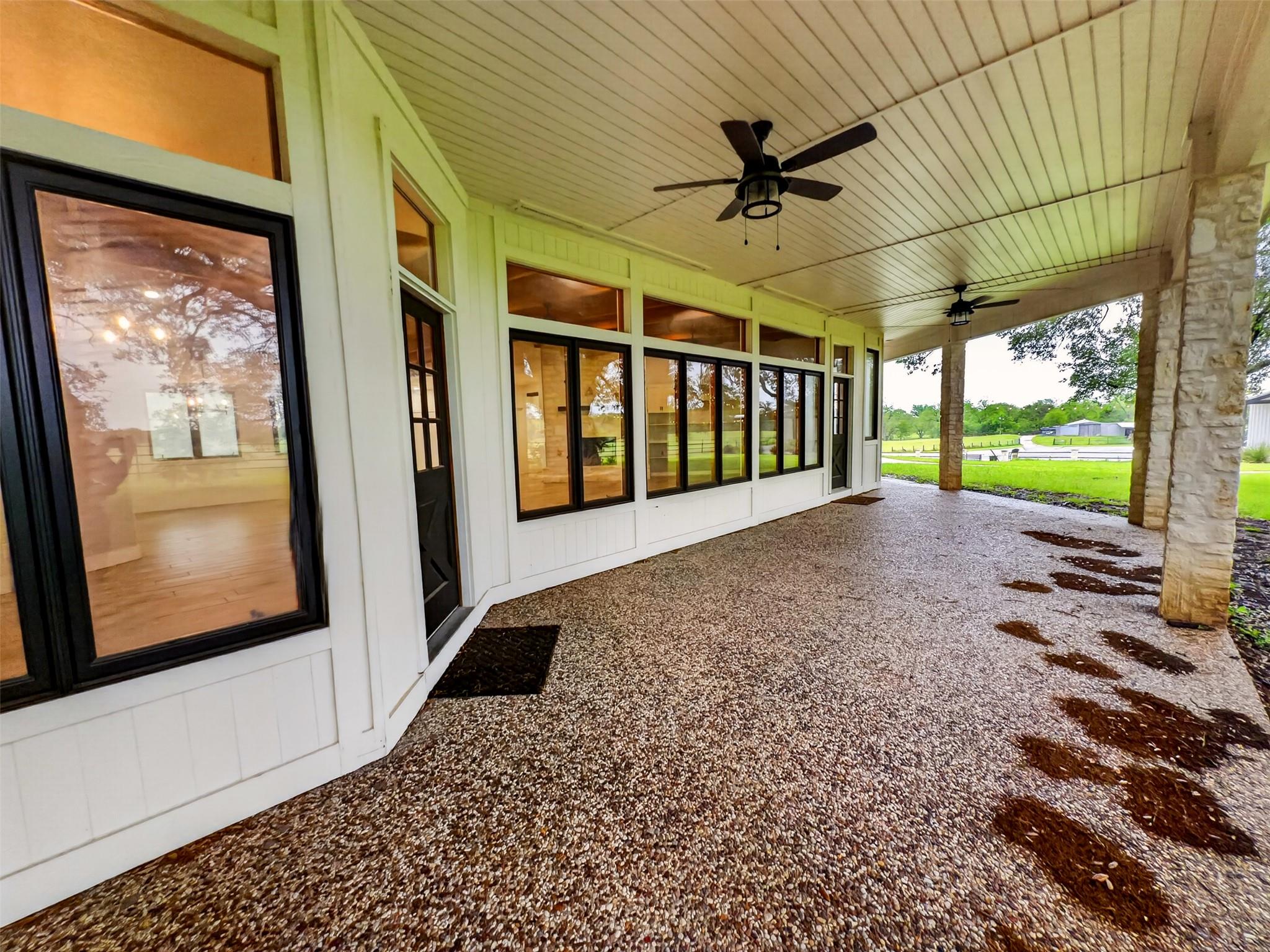 6106 SE FM Rnch, Holland, TX 76534