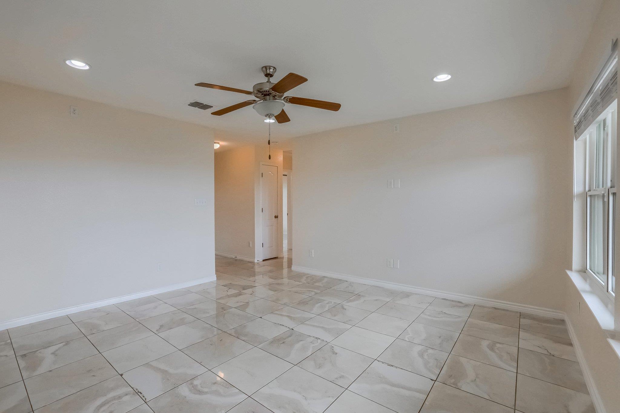 20111 Travis Dr # B, Lago Vista, TX 78645