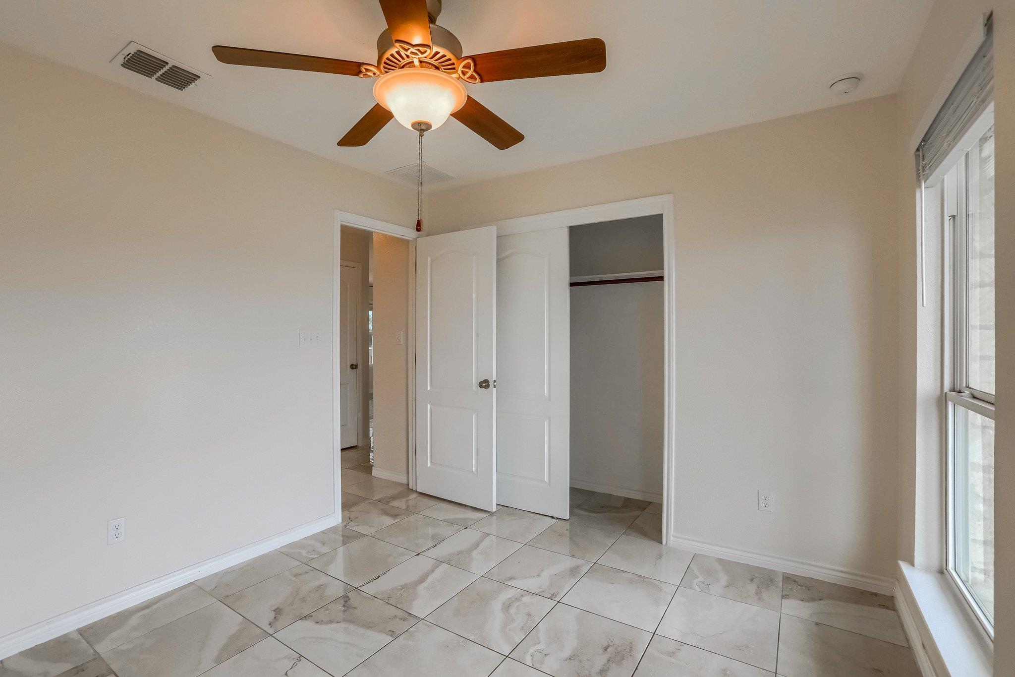 20111 Travis Dr # B, Lago Vista, TX 78645