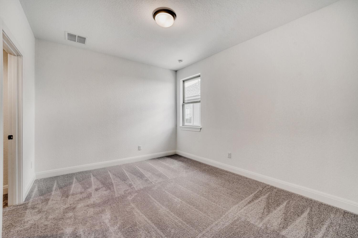 185 International St, Buda, TX 78610