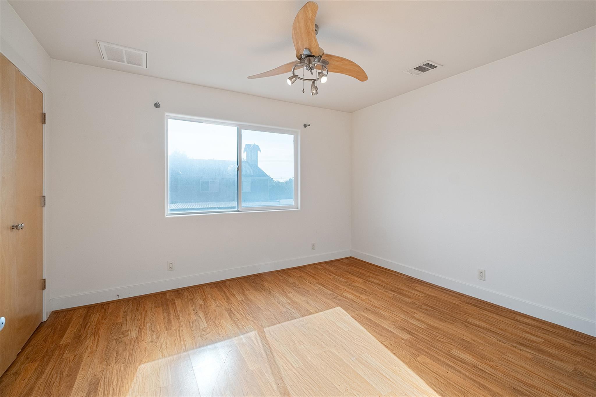 1101 Grove Blvd # 304, Austin, TX 78741