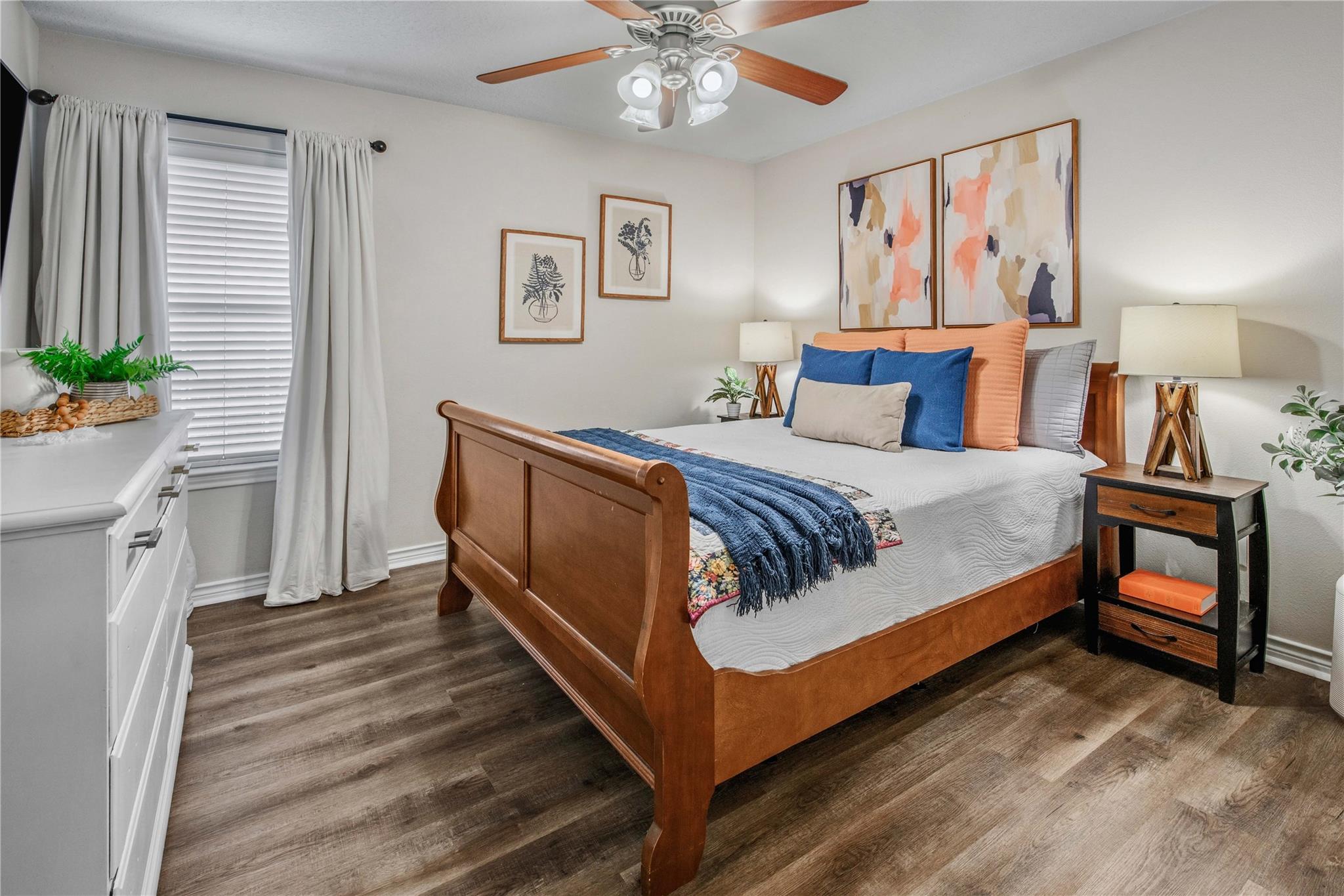 1014 Bougainvillea St, College Station, TX 77845