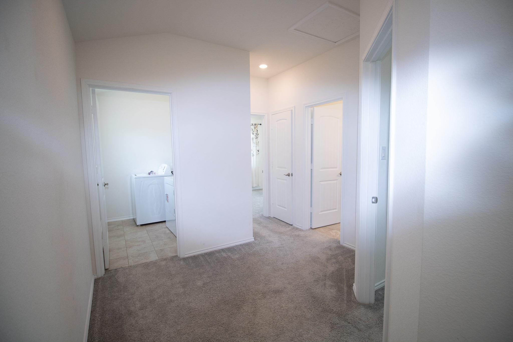 2105 Ebony Dove St, Round Rock, TX 78664