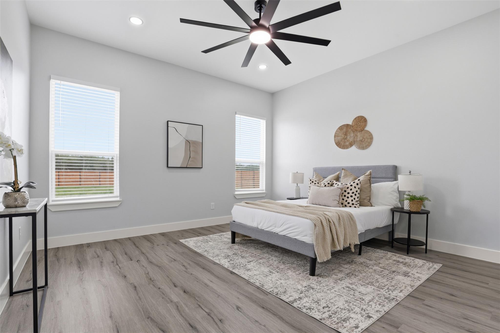123 Los Robles Rd, Elgin, TX 78621