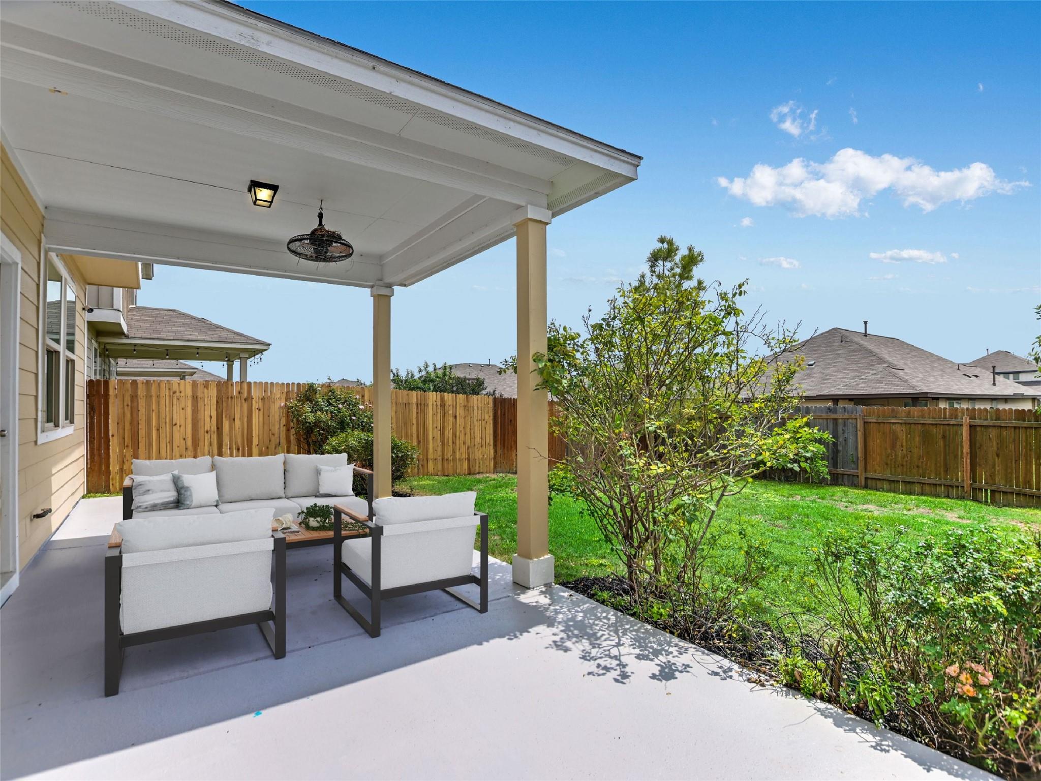 300 Wapiti Rd, Buda, TX 78610