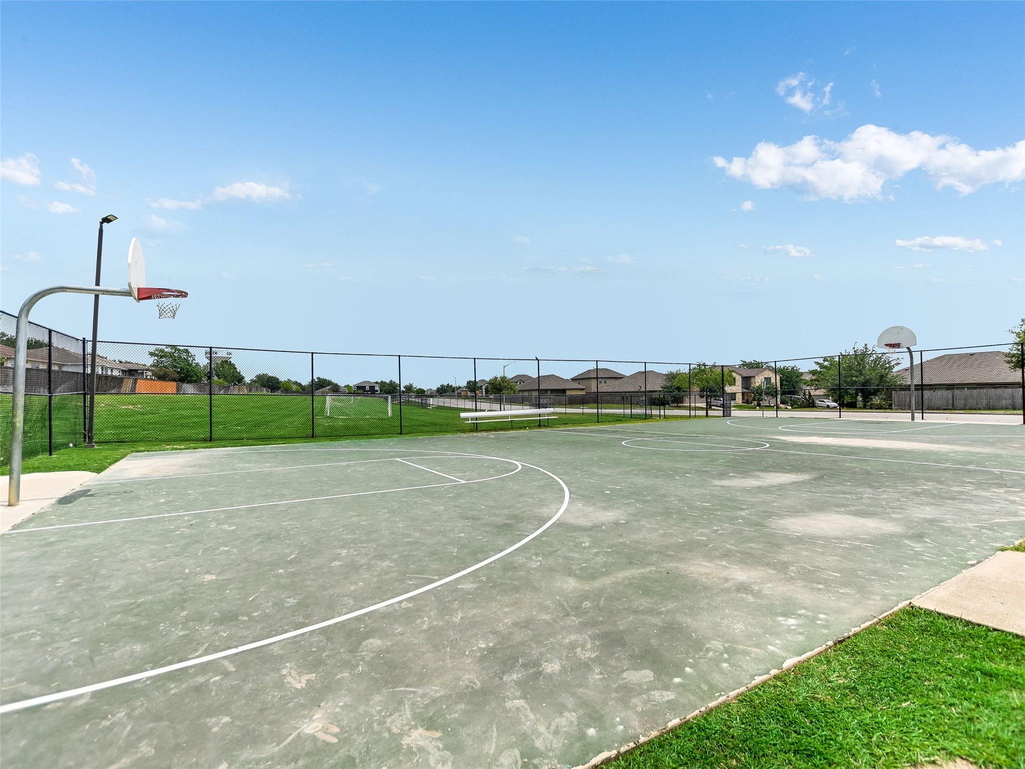 300 Wapiti Rd, Buda, TX 78610