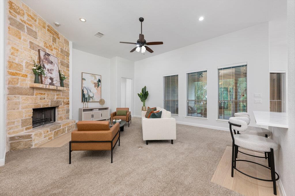 231 Neal Dr, Liberty Hill, TX 78642