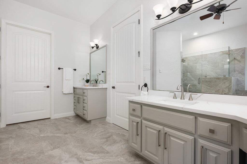 231 Neal Dr, Liberty Hill, TX 78642