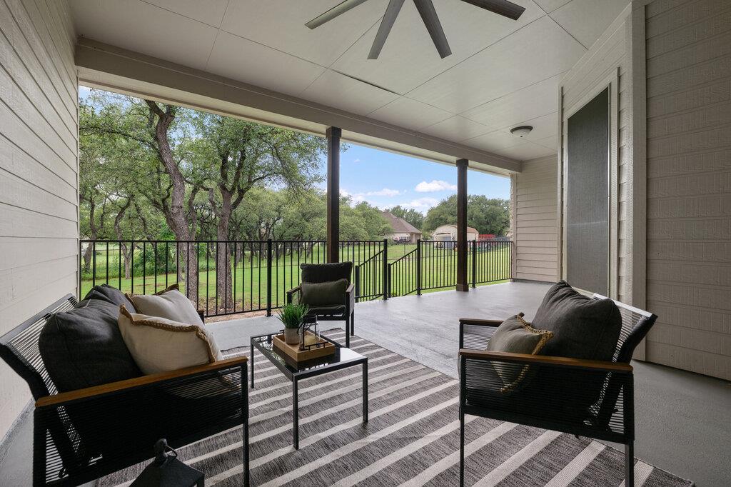 231 Neal Dr, Liberty Hill, TX 78642