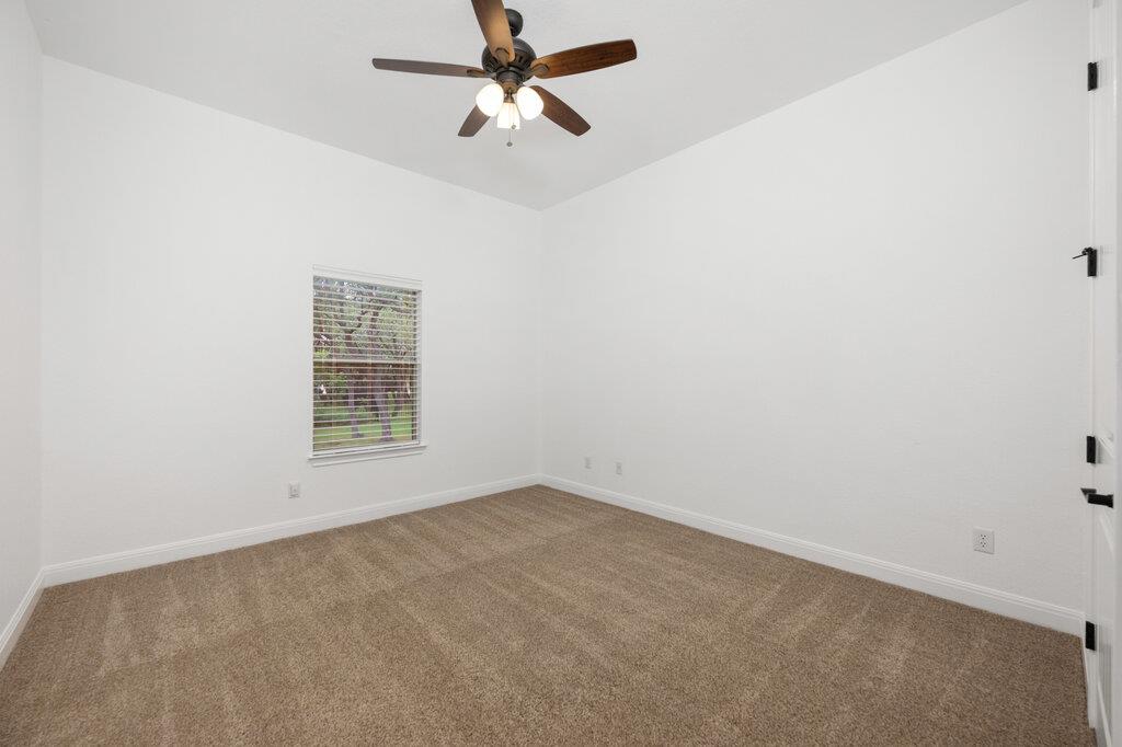 231 Neal Dr, Liberty Hill, TX 78642