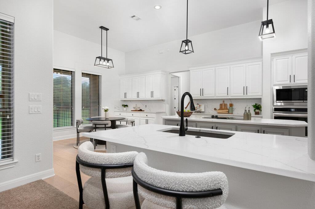 231 Neal Dr, Liberty Hill, TX 78642