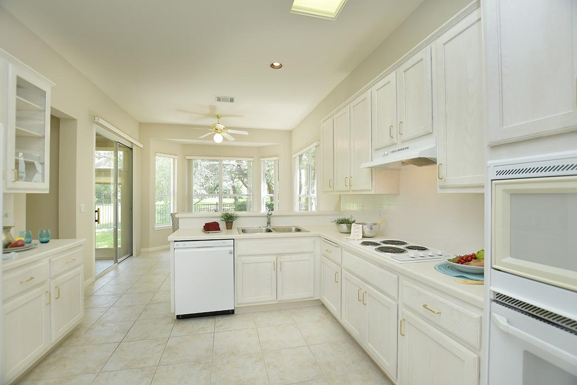 114 Lone Star Dr, Georgetown, TX 78633